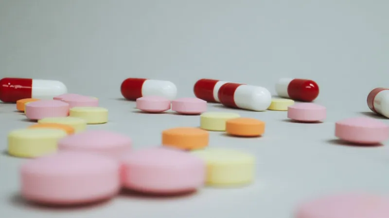 Crossing State Lines for Cheaper Prescriptions: The Legal Realities, Insurance Complications, and Financial Math Behind a Growing Trend